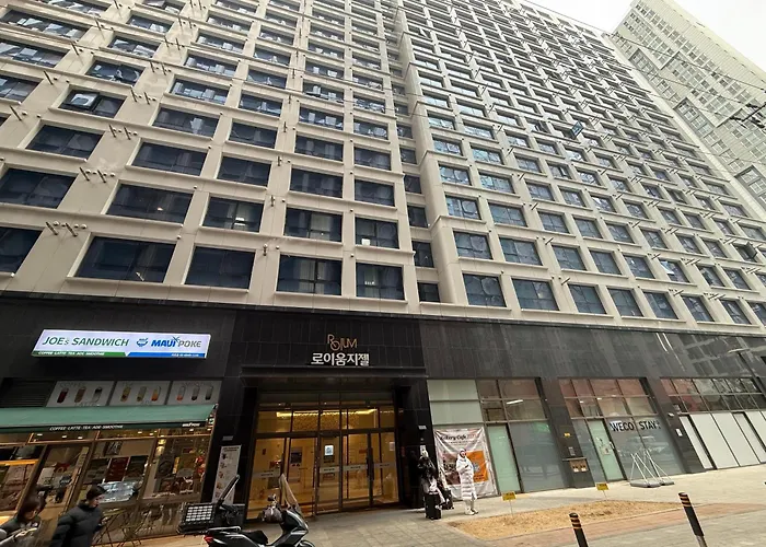 Gangnam 서초 18 2룸 패밀리 스위트 퀸 1, 싱글 2 Km 하우스 Appartamento *